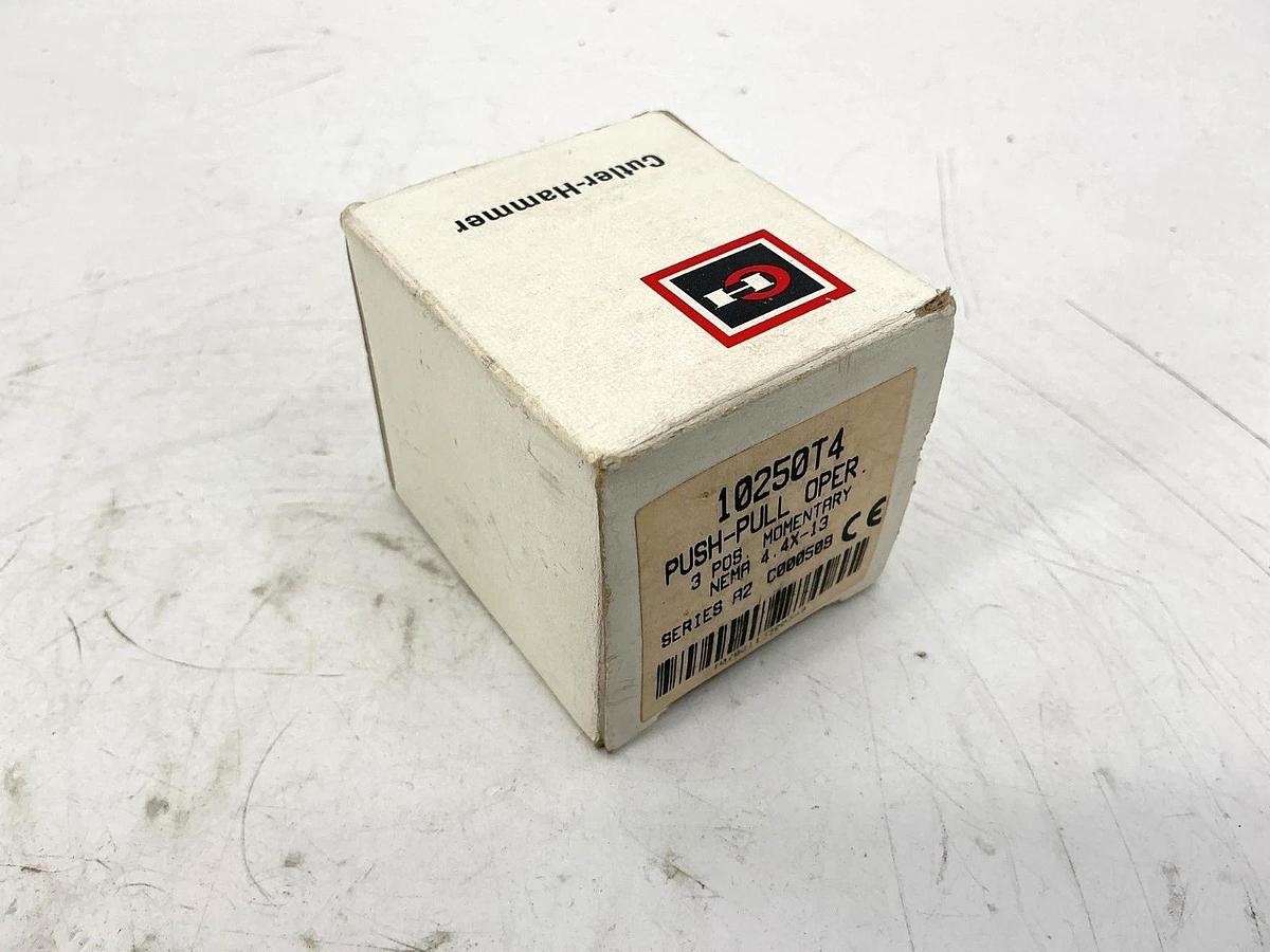New Cutler-Hammer 10250T4 Ser A2 Push-Pull Oper. 3-Position Momentary