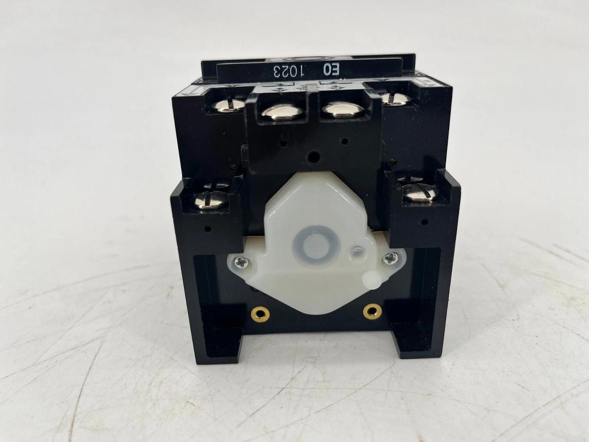 New Agastat E7022OD004 Time Delay Relay 5-50sec. 24VDC 2-1423171-4