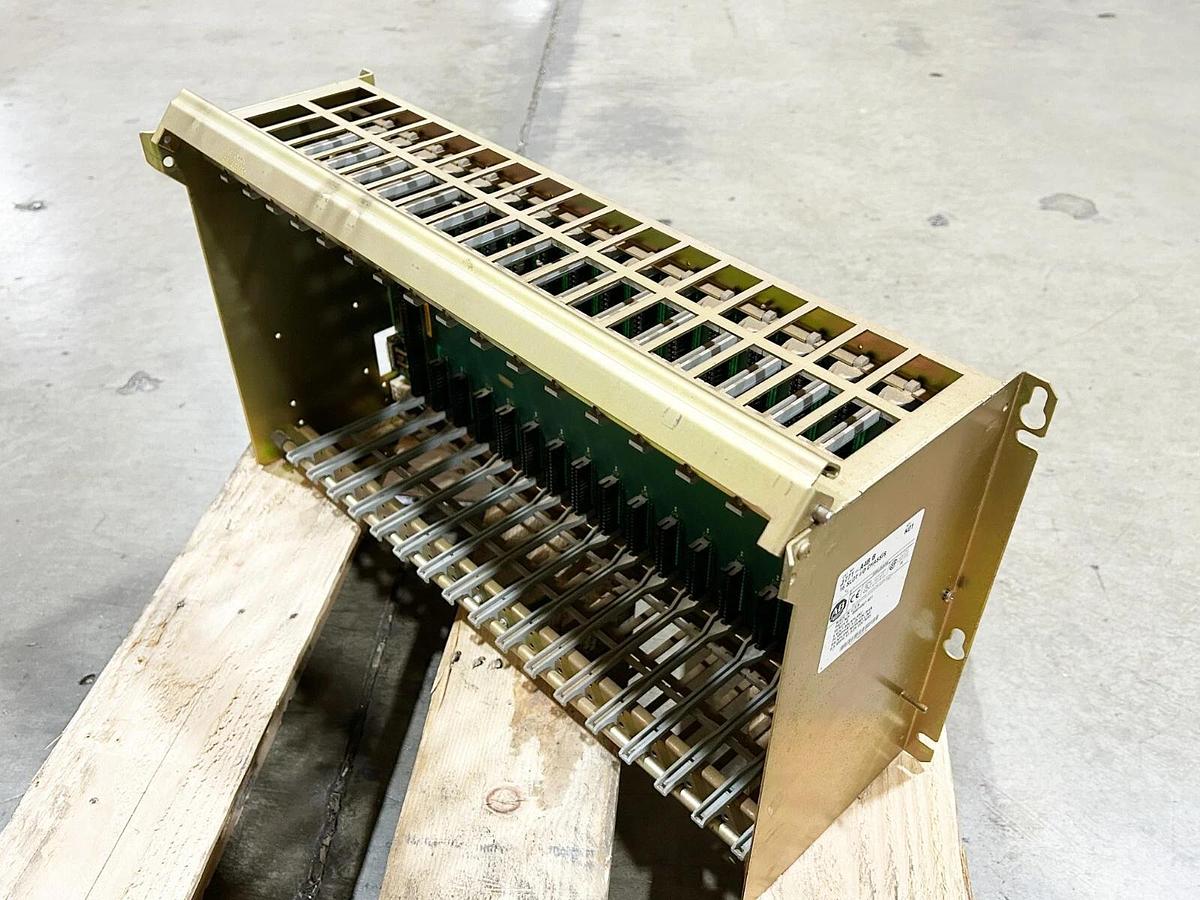 Used Allen Bradley 1771-A4B PLC Rack Chassis 16 Slot 24A 5.25VDC