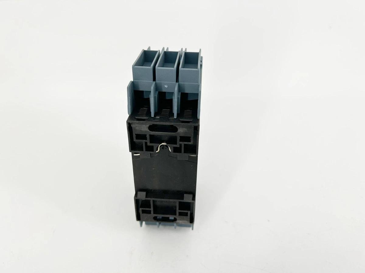 New Siemens 3RV2811-1KD10 Motor Protection Circuit Breaker 690V 12.5A
