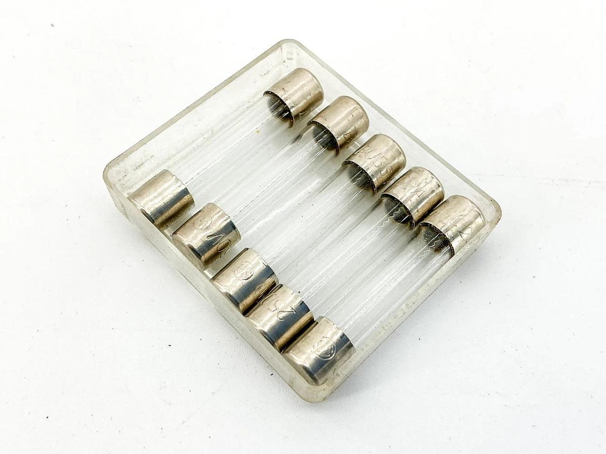 New Lot of 19 Bussmann AGC-2 Glass Fuse 2A 250V