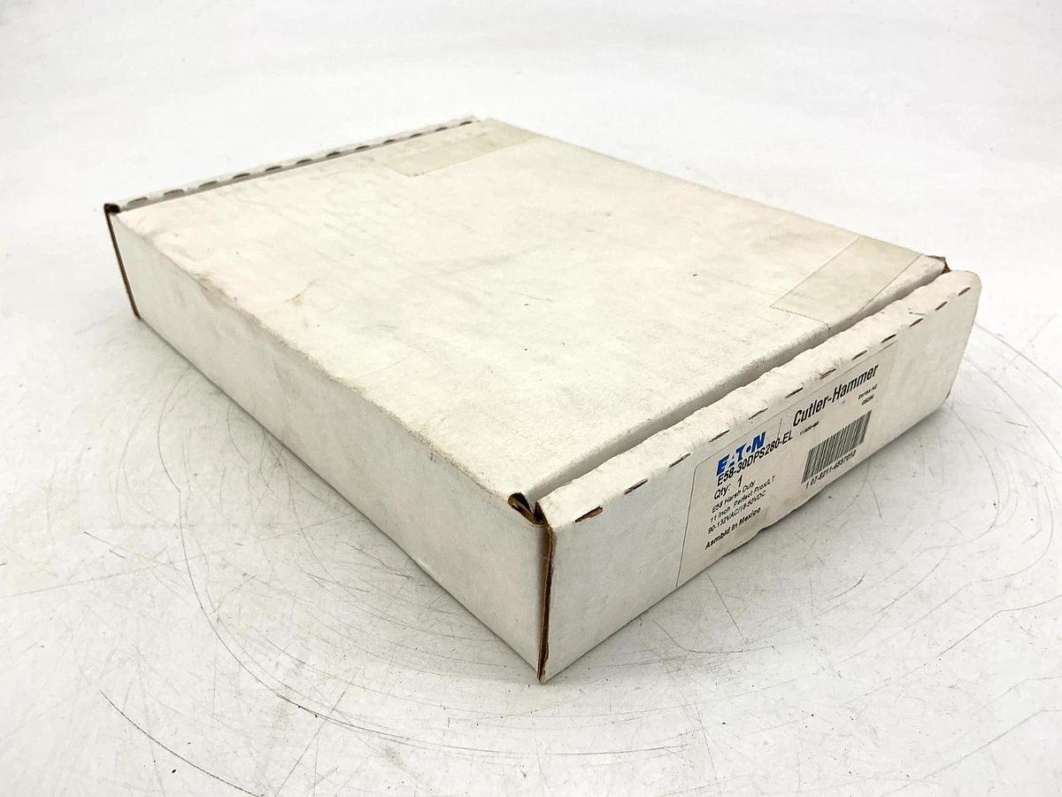New Eaton Cutler-Hammer E58-30DPS280-EL Ser A2 Photoelectric Sensor 132VAC 50VDC
