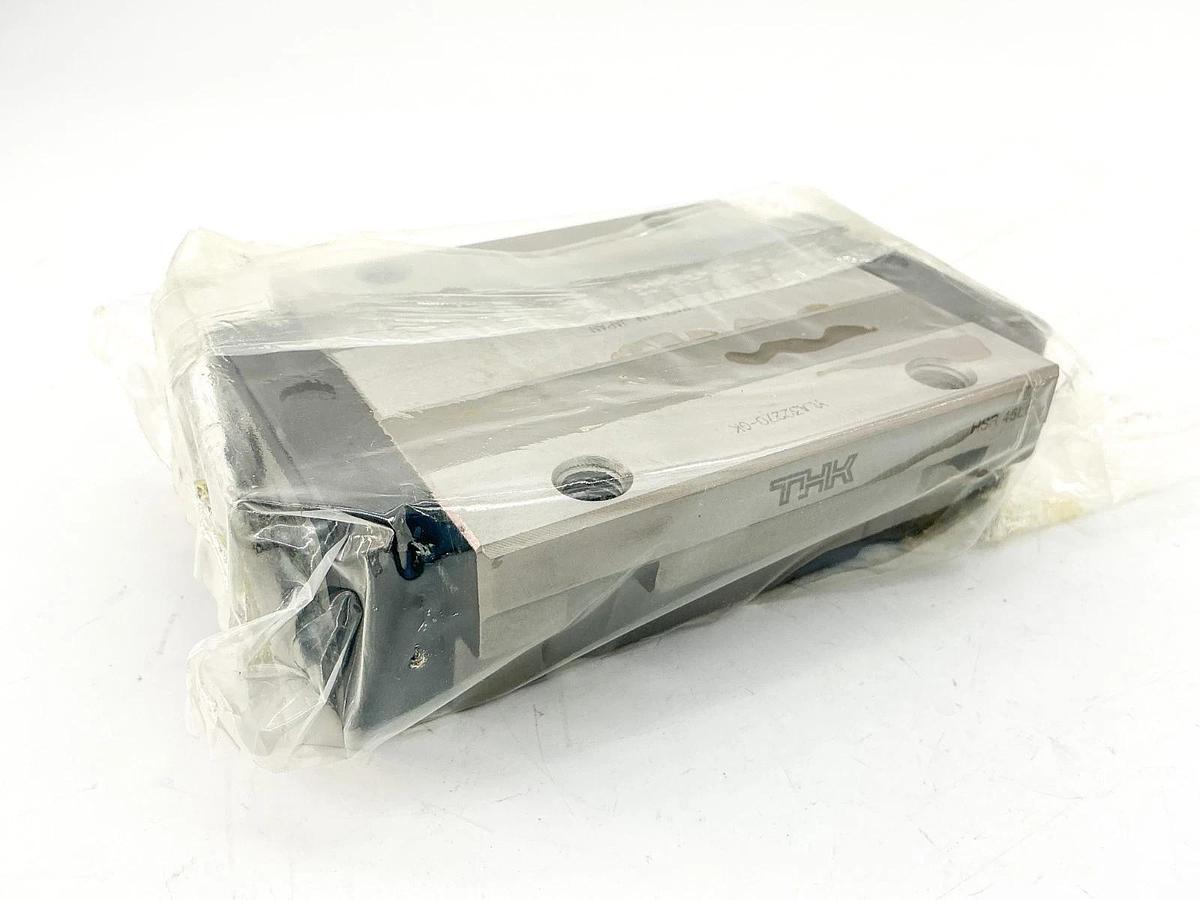 New THK HSR45LC1SS(GK) Linear Ball Bearing Guide Block 202A45C22000000