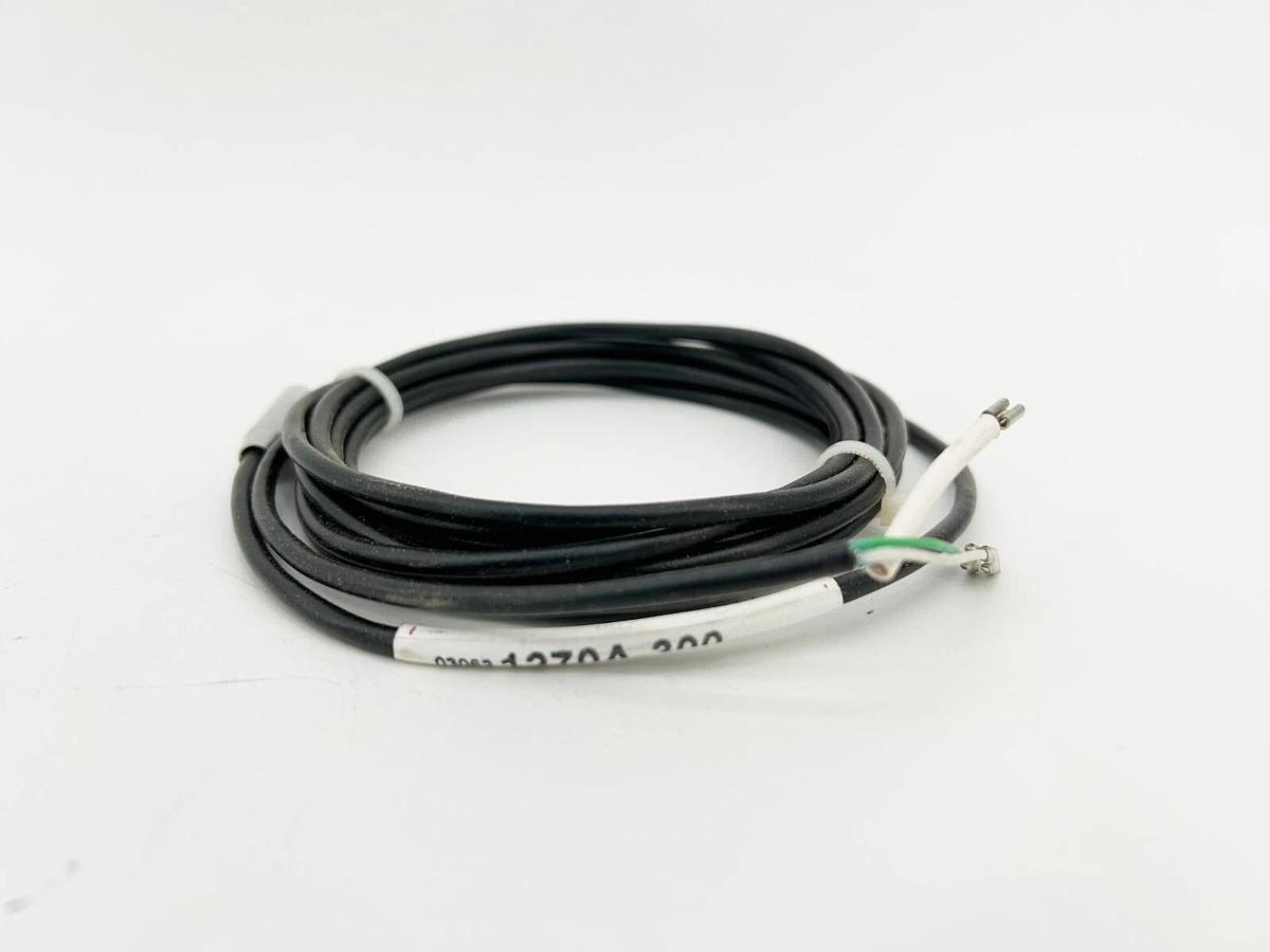 New Cutler Hammer 1270A-300 Photoelectric Sensor 9' Series 70