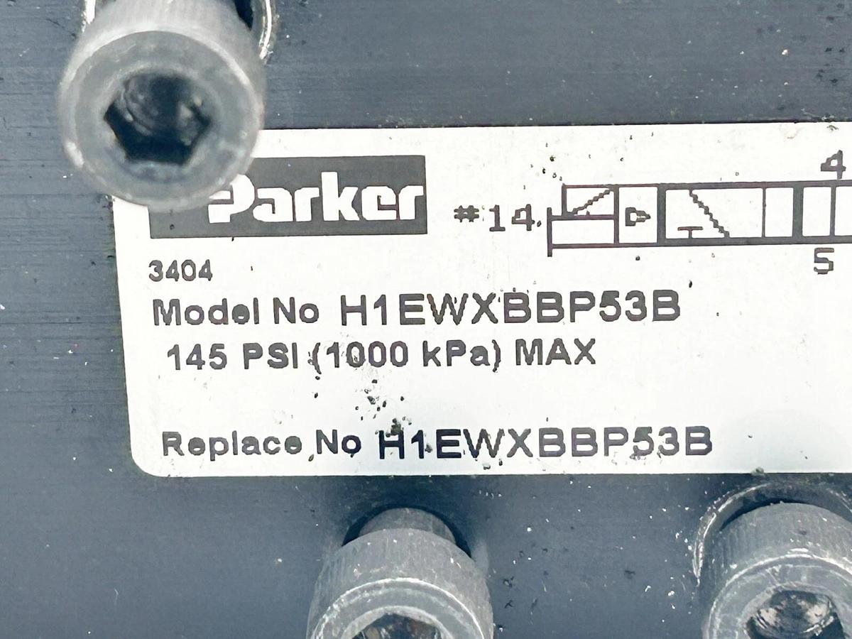 New Parker H1EWXBBP53B Solenoid Valve 145PSI 120V 50/60Hz