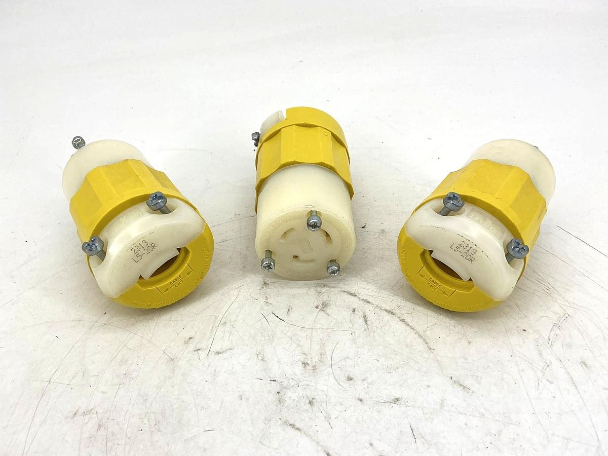 Used Lot of 3 Leviton 2313 Grounding Connector Locking Bipolaire 2P 3-Wire 20A 120V