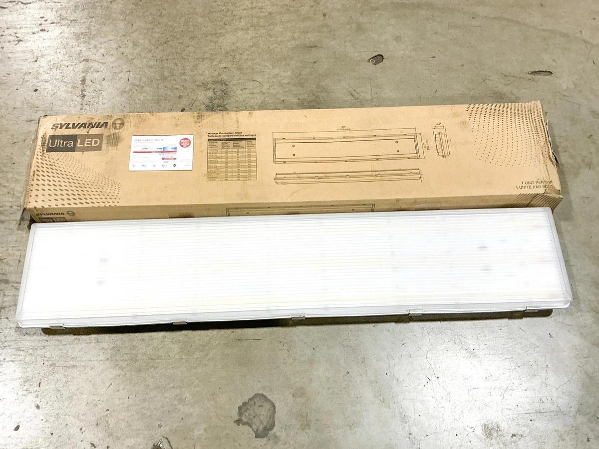 New Sylvania WVAP1A/S180UNVD8SC7/48EC/GR Lamp Fixture 180W 400W 277V 65415-0