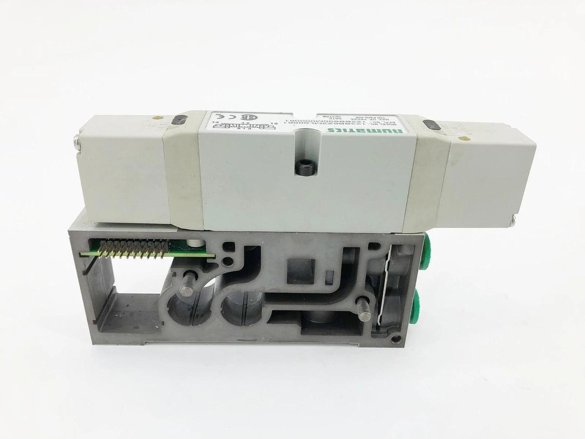 New Numatics 123BB6Z2ML00061 Solenoid Valve 24VDC 2.5W 122BB600M000061 - No Box