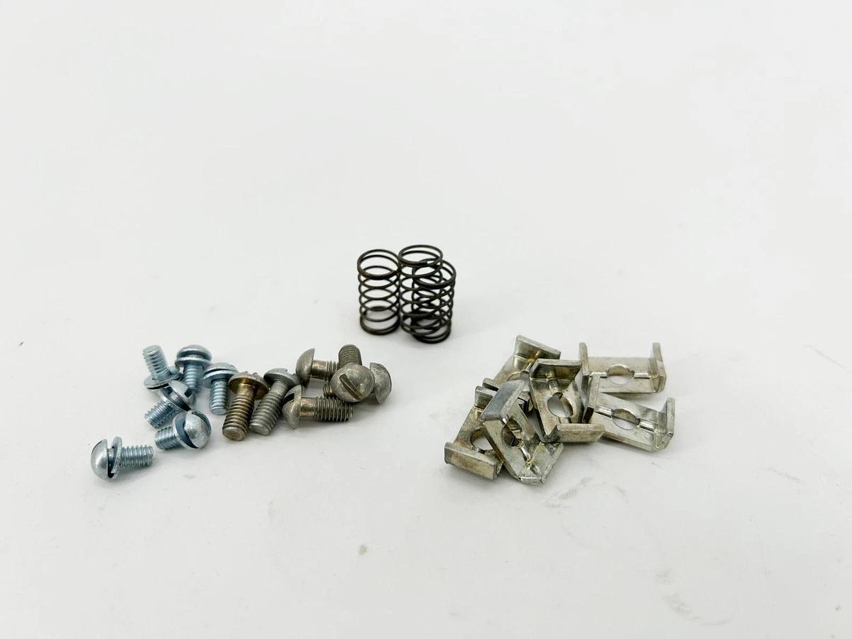 New Cutler Hammer 6-3-3 Contact Kit 3 Pole Size 1
