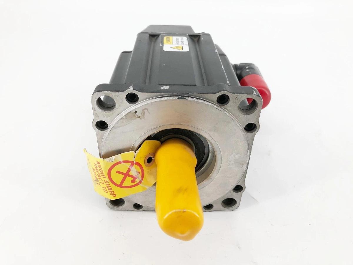 New Allen Bradley VPL-B1152T-PK12AA Ser. A Servo Motor 3 Phase 6500rpm - No Box