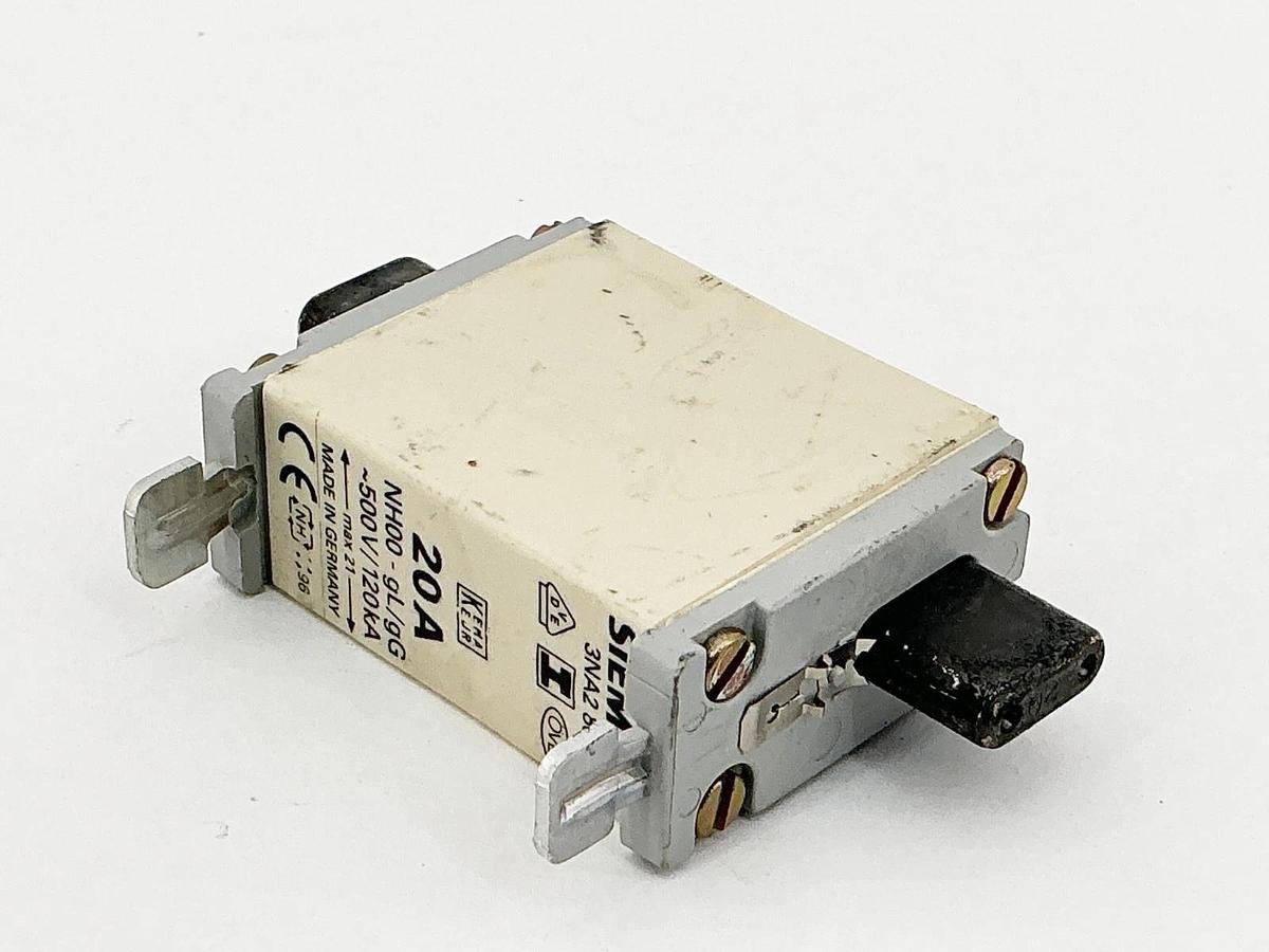 New Siemens 3NA2807 Fuse 20A 500V 120kA - No Box