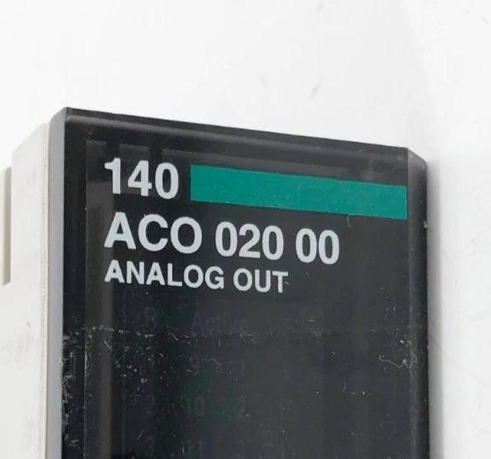 Used Schneider Automation 140ACO02000 TSX Quantum Analog Output Module 4CH