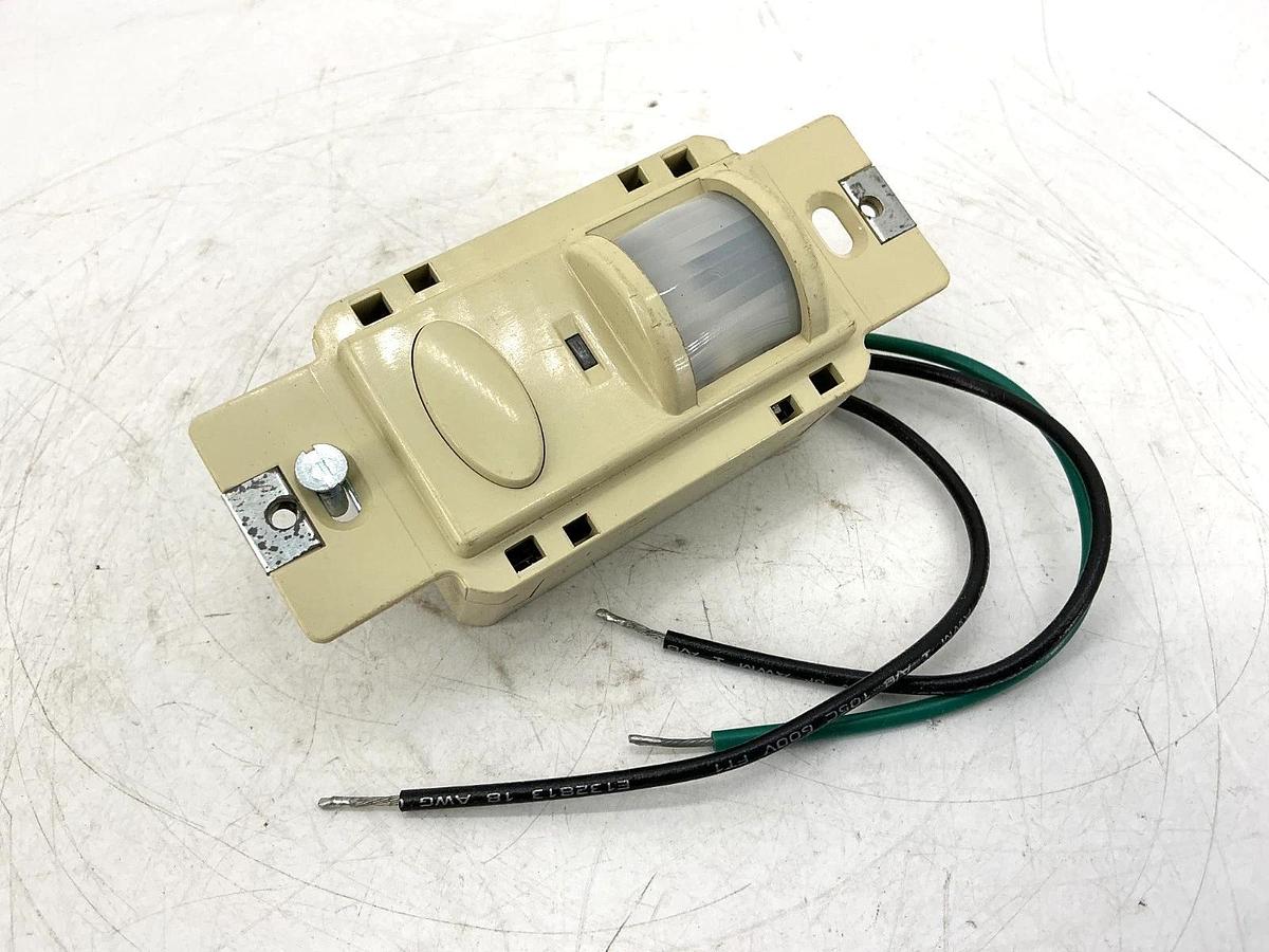 New Sensor Switch WSD-PDT-V-I Wall Switch Decorator Sensor Ivory Dual Tech 277V