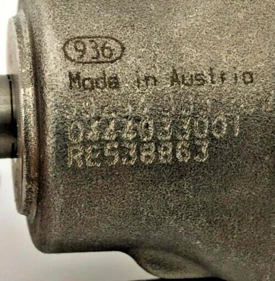 New John Deere RE538863 Hydrocarbon Injection Unit