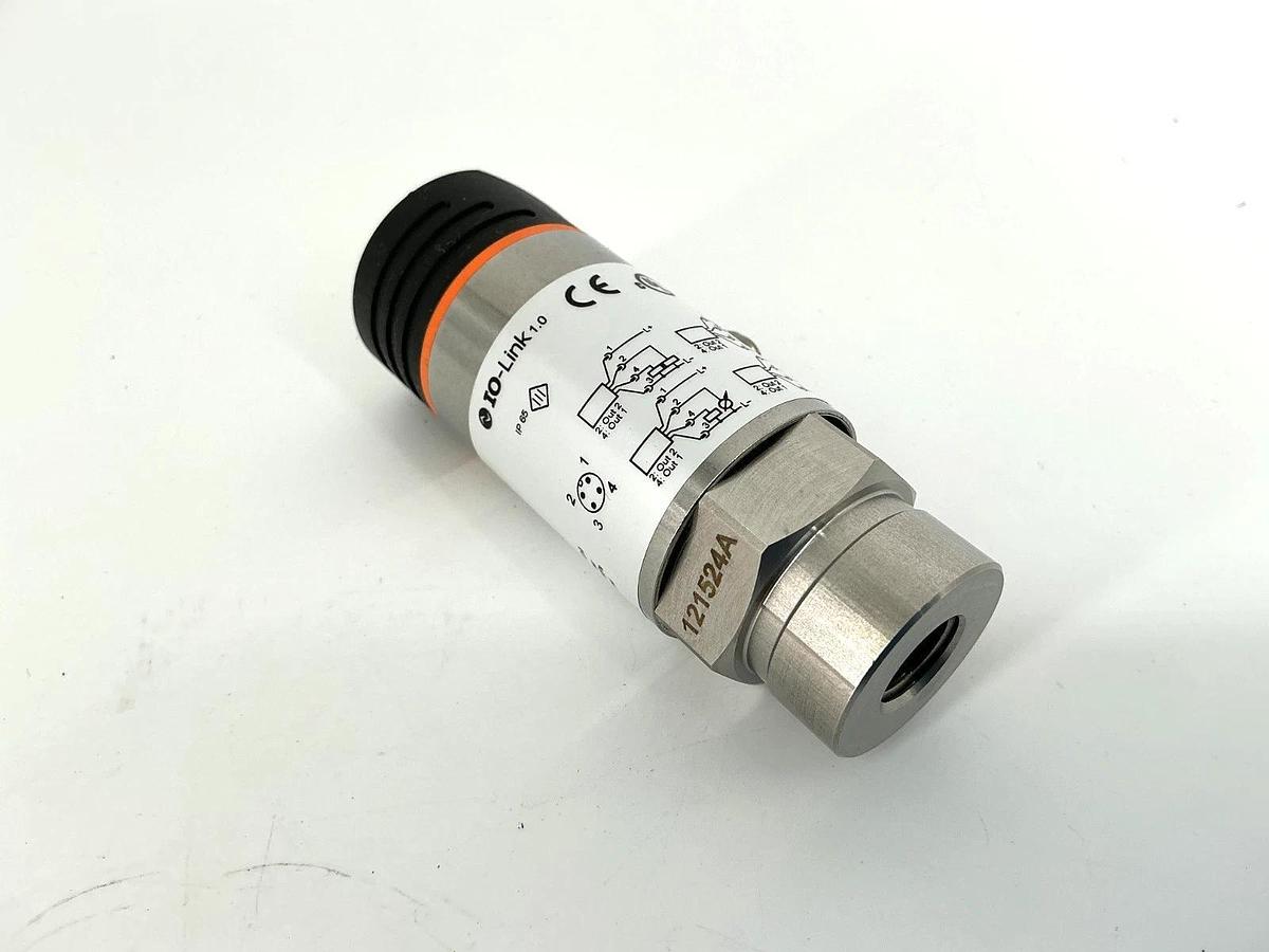 New IFM Efector PN2224 Pressure Sensor 1/4"NPT Port Size 18-32VDC 1088PSI