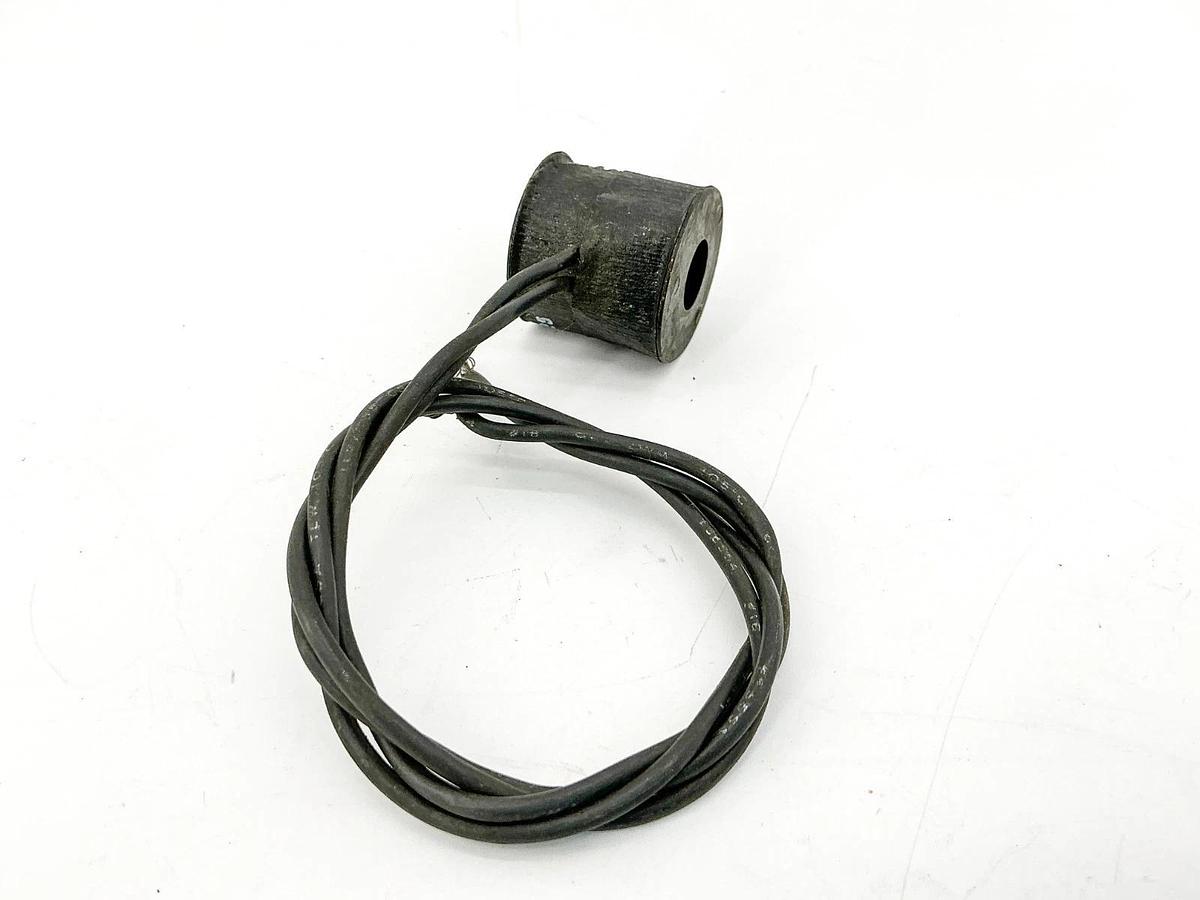 Used Honeywell Skinner V5-631-F24-S25 Solenoid Coil