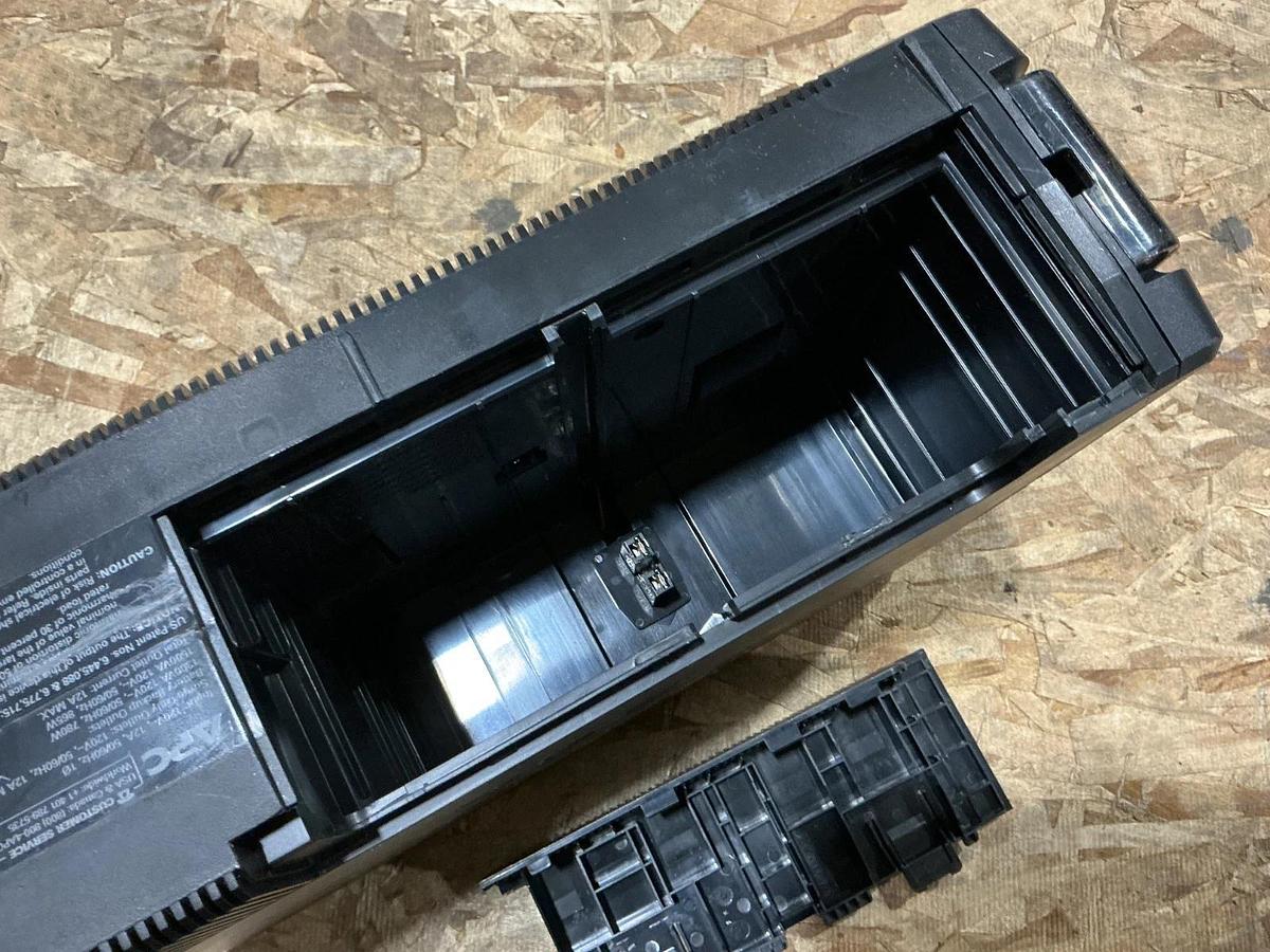 Used APC BR1500G Uninterruptible Power Supply 12A 120V 50/60HZ MISSING BATTERY