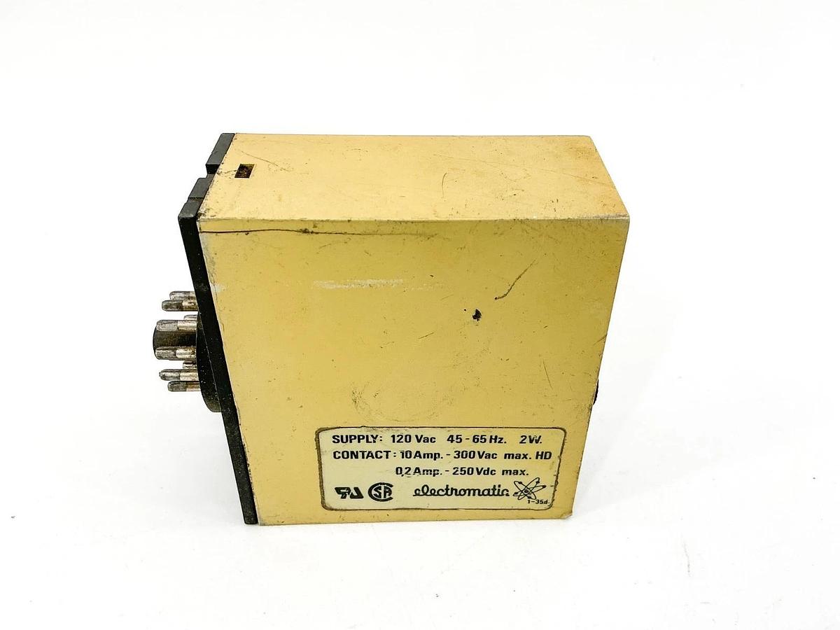 Used Electromatic SM155-120 Tachometer Relay 120VAC 200-2000RPM 10A 2W -No Box