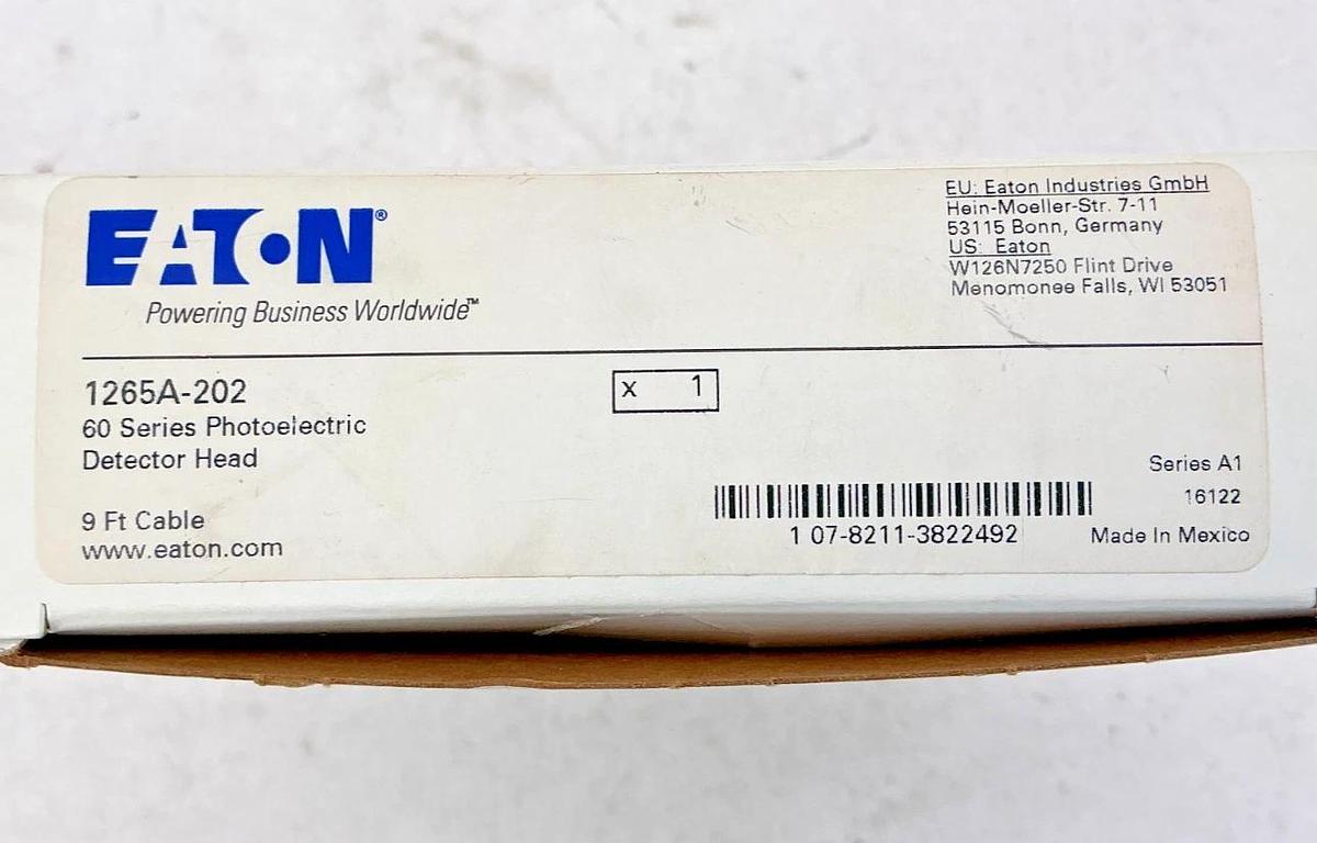New Eaton 1265A-202 Ser A1 60 Series Photoelectric Detector Head 9ft Cable