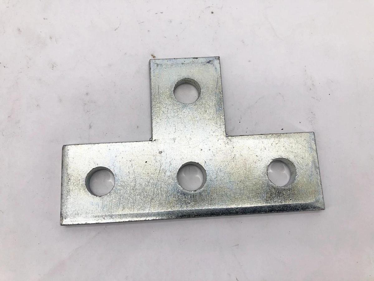 Lot of 3 New Thomas & Betts AB220 EG T-Brackets 3-1/2"H 5-3/8"L 1-5/8"W - No Box