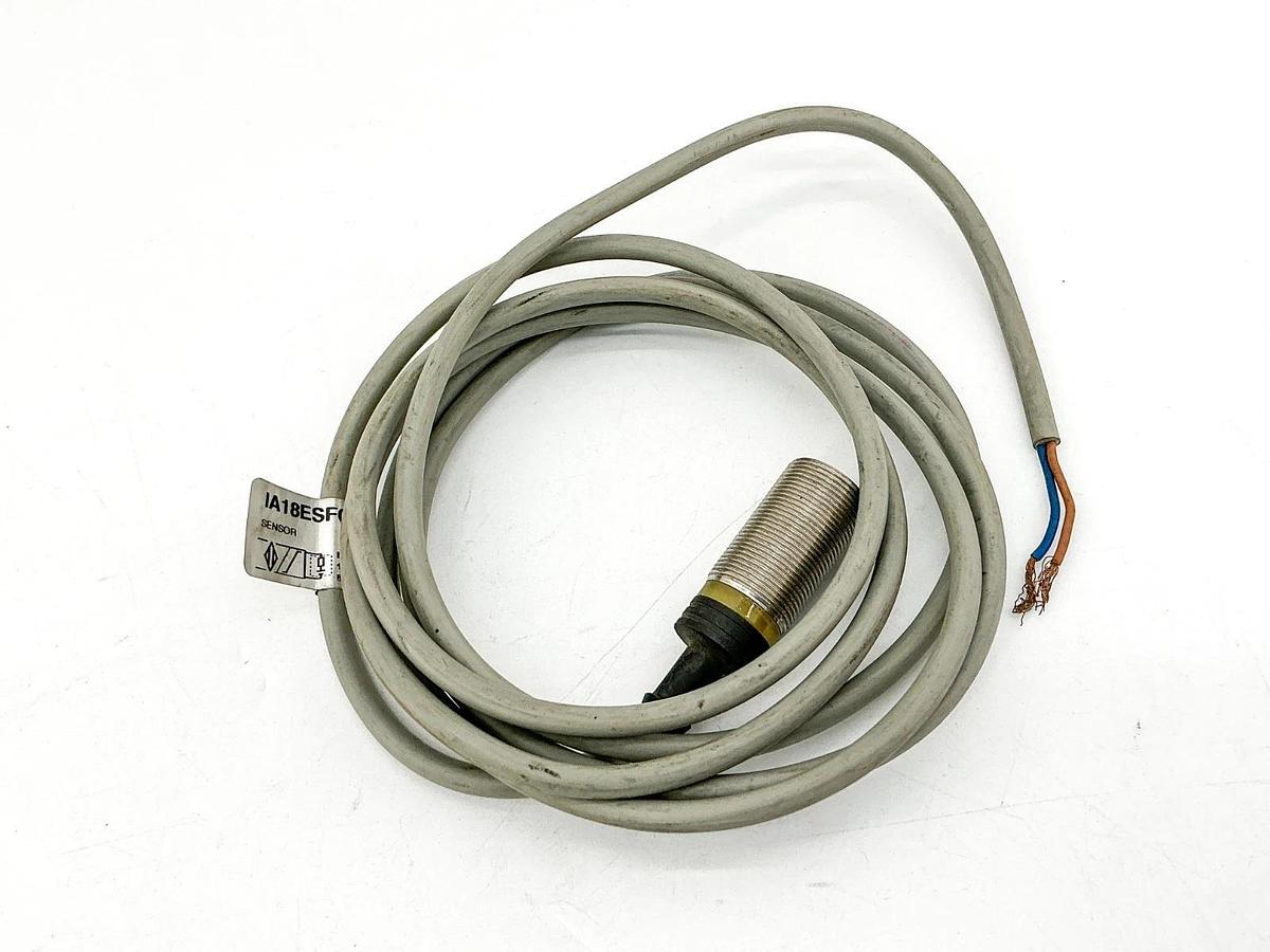 New Carlo Gavazzi IA18ESF05UC Inductive Proximity Sensor