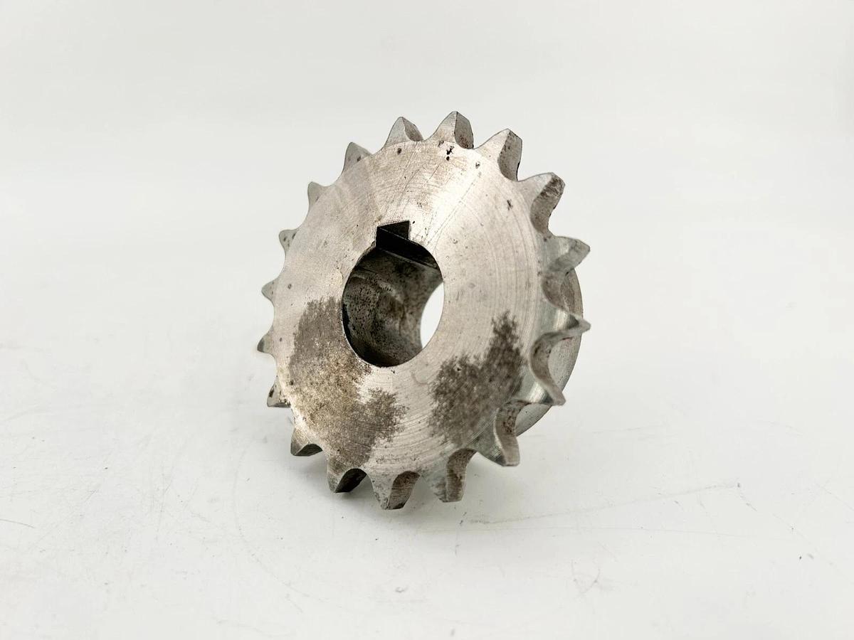 New Ametric 18-1/2" Chain Sprocket 18 Tooth 1" Bore