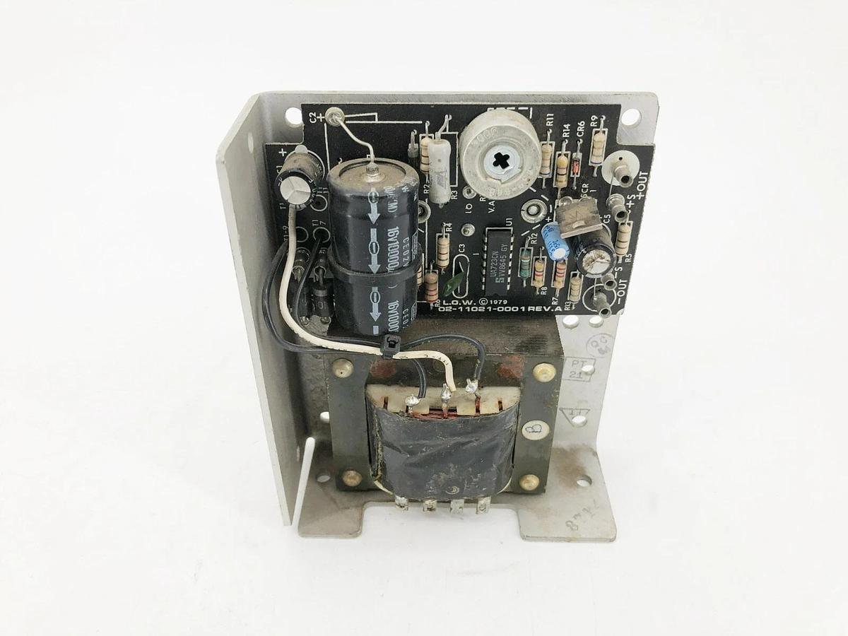 Used Condor B5-3.0/OVP Power Supply Input: 115/230VAC Output: 5VDC 3A