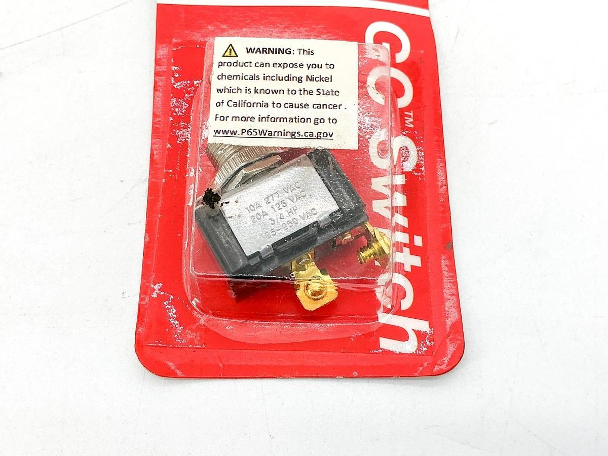 New Lot of 4 GC Electronics 35-080 On/Off Medium Duty Toggle Switch 277V 10A