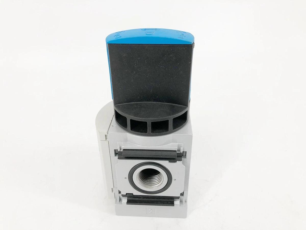 New Festo MS6-EM1-1/2 Manual On/Off Pneumatic Valve 541267 - No Box