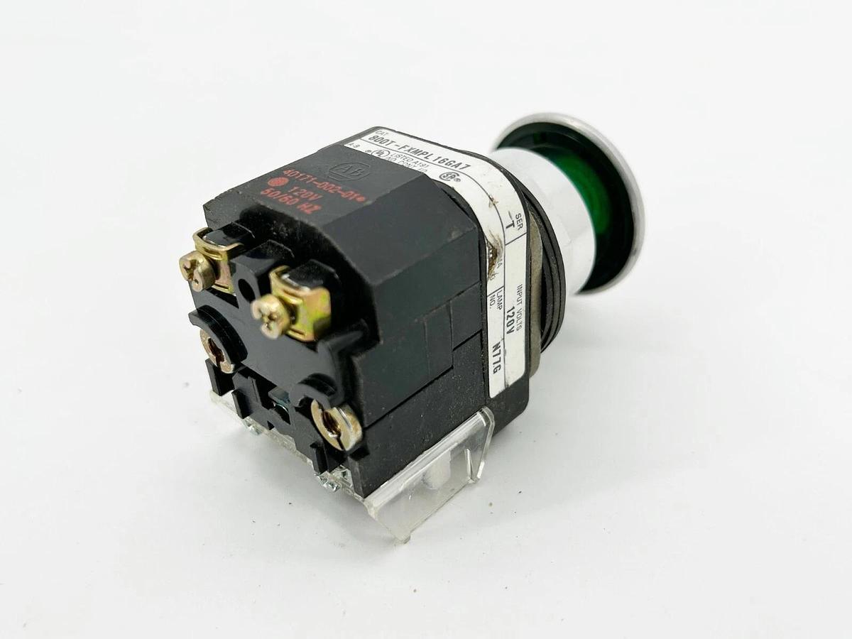 Used Allen Bradley 800T-FXMPL16GA7 Pushbutton 120V Green