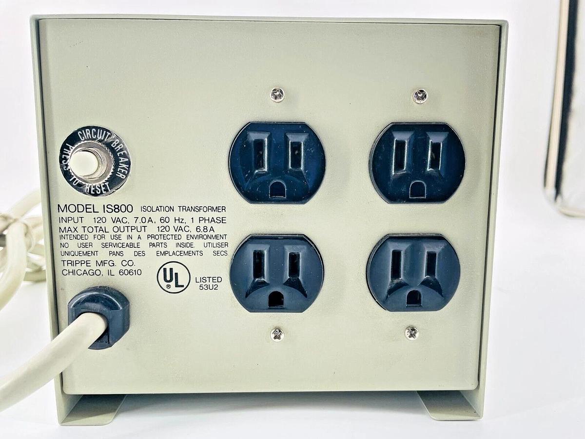 New Tripp Lite IS800 Isolation Transformer 120VAC 7A 1PH