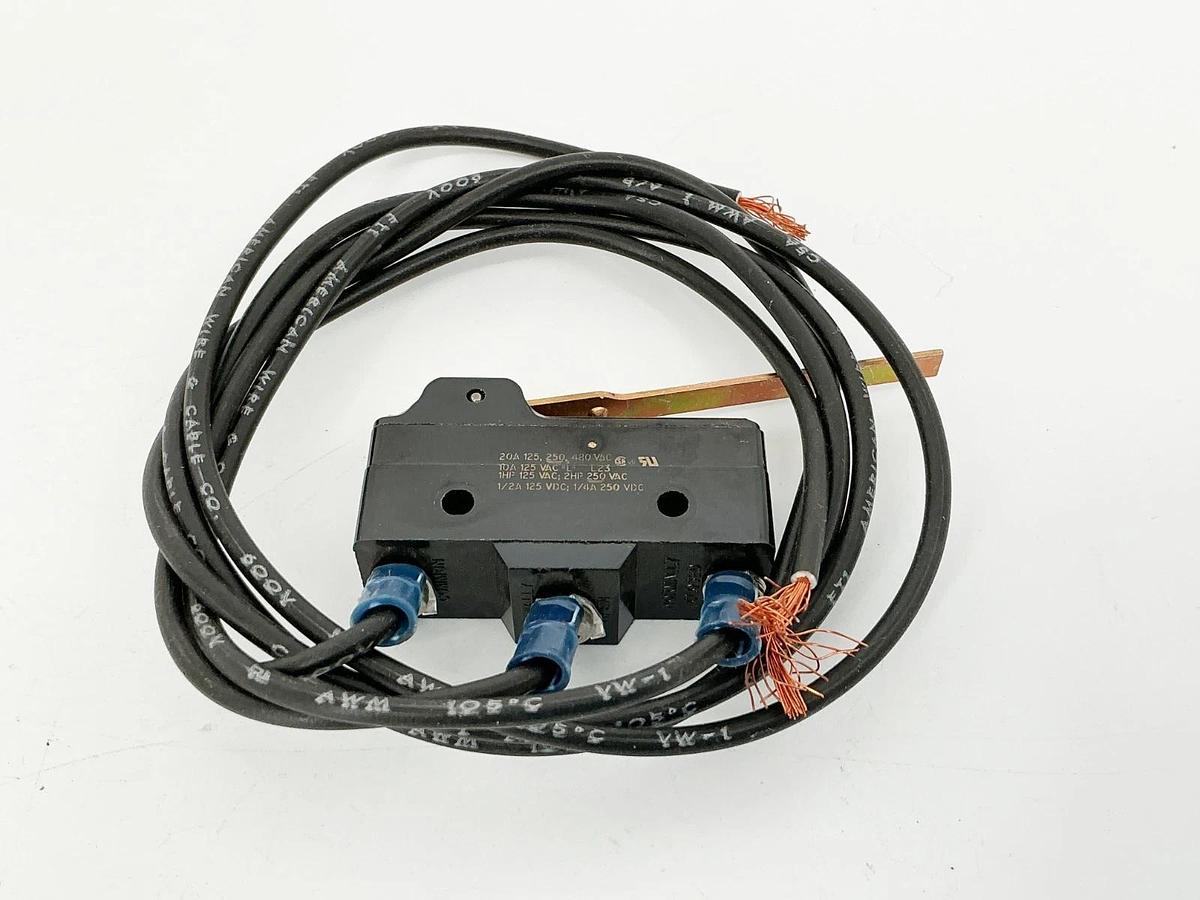 New Honeywell BA-2RVT Micro Switch 20A 480V 2HP 3 Wire - No Box