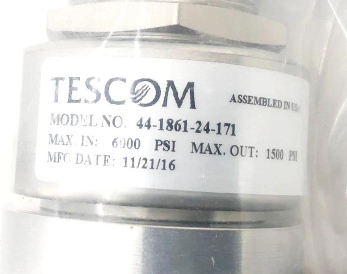 New Tescom 44-1861-24-171 Pressure Reducing Regulator 0-1500 PSIG 1/4" NPTF