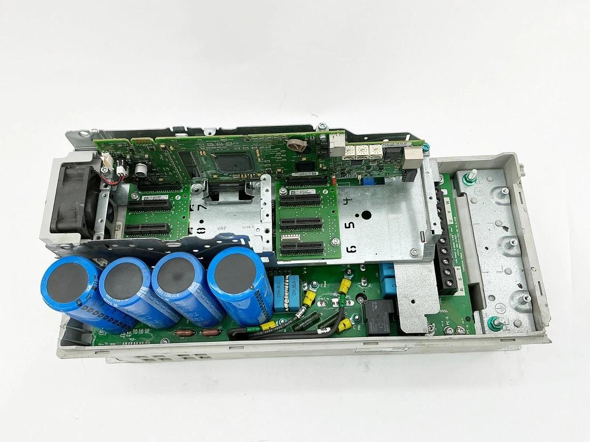 Used Allen Bradley 20G11NE1P7JA0NNNNN AC Drive 600Vac 810VDC 1HP 1.7A - For Parts
