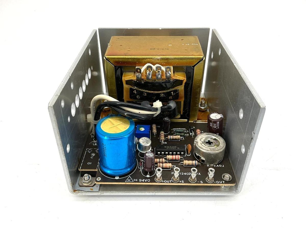 New Sola 83-24-212-03 Power Supply 120/240VAC 47-63HZ 1.2A 24VDC 50/60HZ -No Box