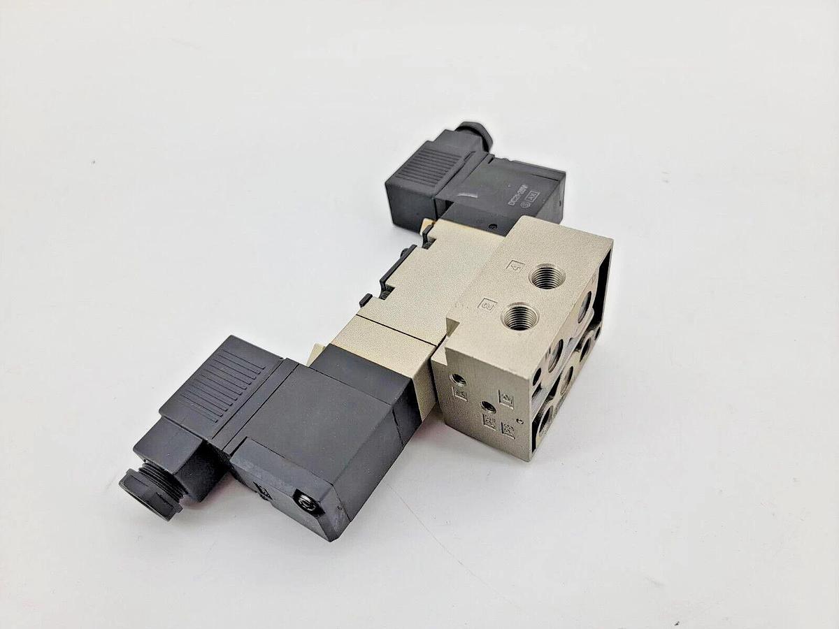 New SMC NVFS2210-5TC Solenoid Valve 21-26VDC, 0.1-1MPa