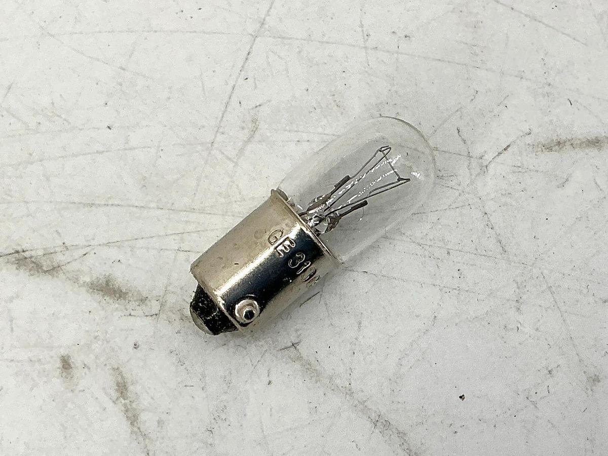 Lot of 18 New GE General Electric 313 Mini Lamp Bulb 5W 0.17A 28V