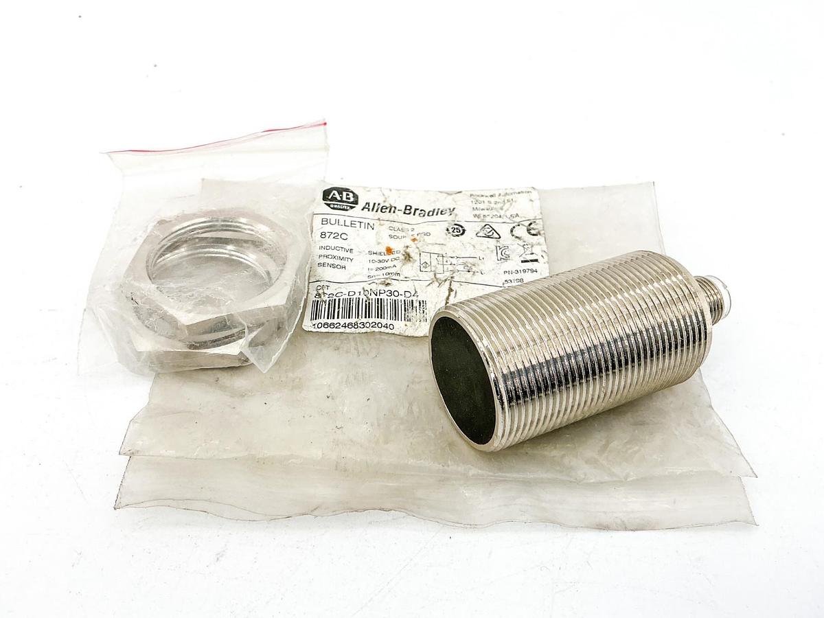 New Allen Bradley 872C-D10NP30-D4 Inductive Proximity Sensor 30VDC 200mA Ser.E