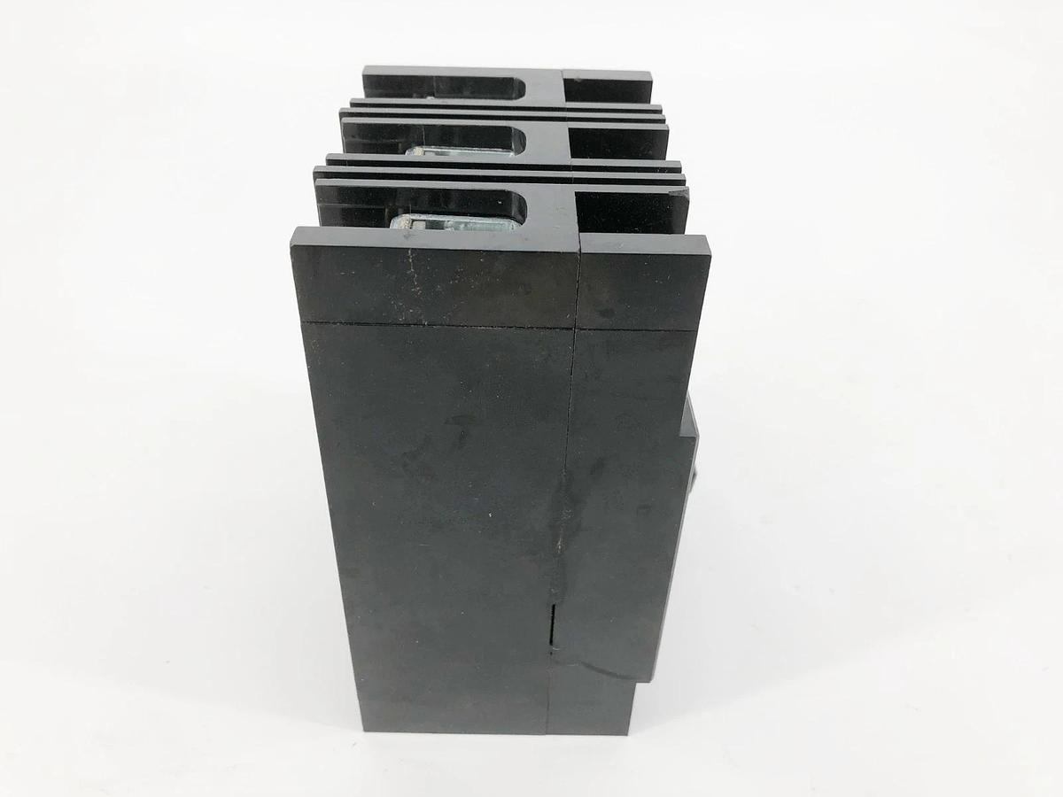 New Westinghouse FA3015 Circuit Breaker 15A 600VAC 3 Pole - No Box