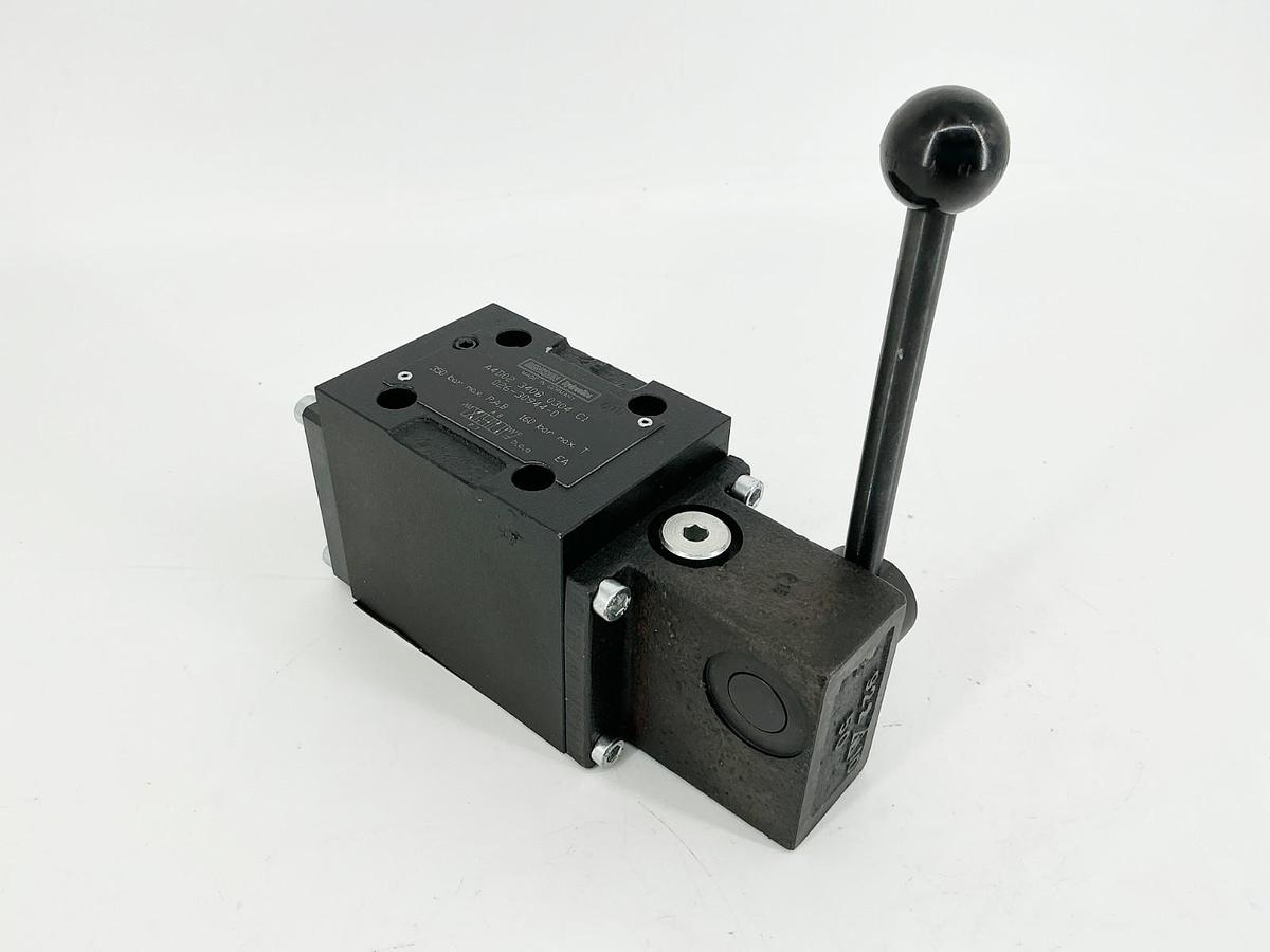 New Denison A4D02 3408 0304 C1 026-30944-0 Control Valve 350Bar - No Box