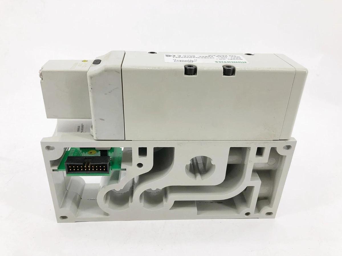 New Numatics 353BA400M000061 Solenoid Valve 24VDC 1/2" NPT 150psig - No Box