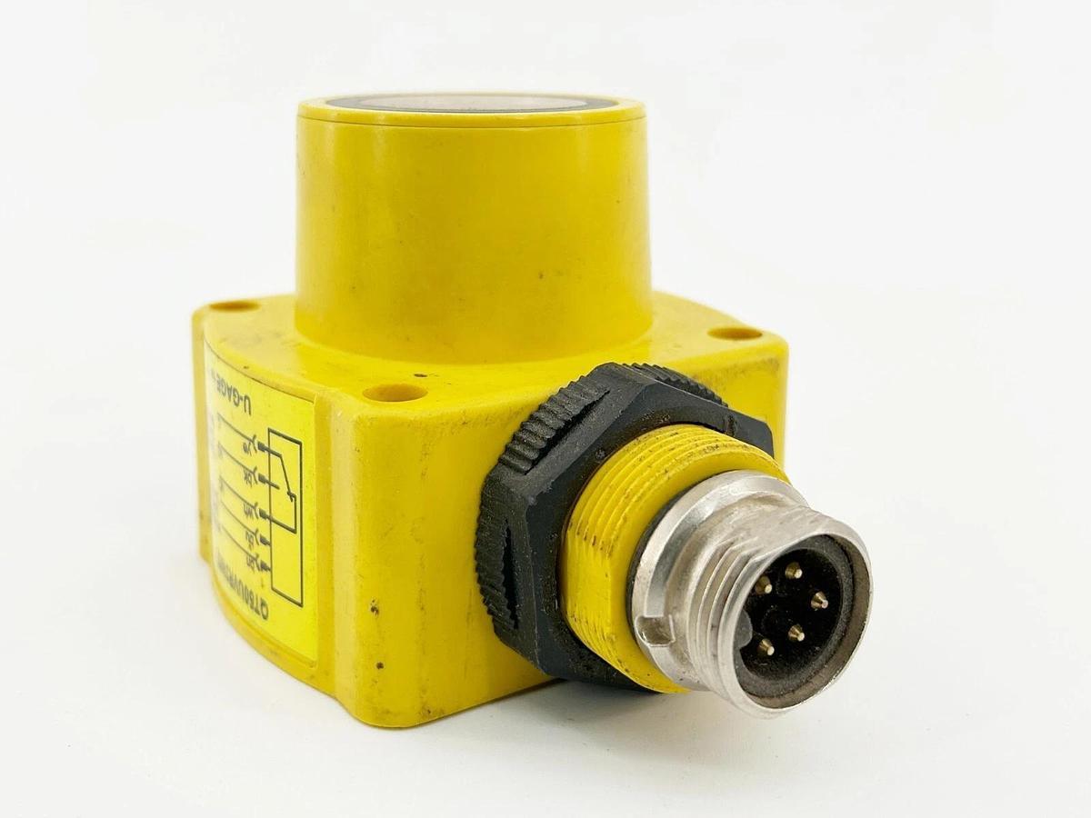 Used Banner Engineering QT50UVR3WQ Ultrasonic Proximity Sensor 30MM 250VDC 50/60Hz 8A