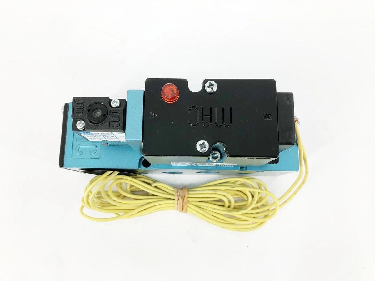New MAC Valves 82A-AC-BKA-TM-DDA5-1DA Solenoid Valve 24VDC 150psi 5.4W