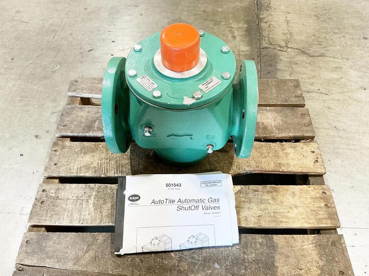 New Eclipse 2010AT Autotite Automatic Gas Shut Off Valve 2-1/2” Flanged 30PSI