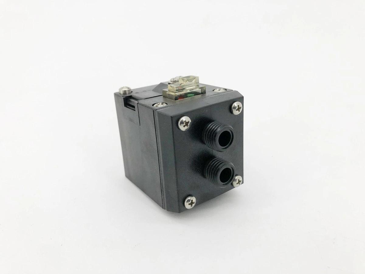New Pepperl + Fuchs MPF2HD Photoelectric Sensor 454407 - No Box