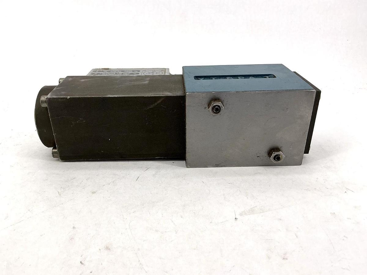 Used Bosch 0-811-404-803 Proportional Control Valve Pmax 315 0811404803