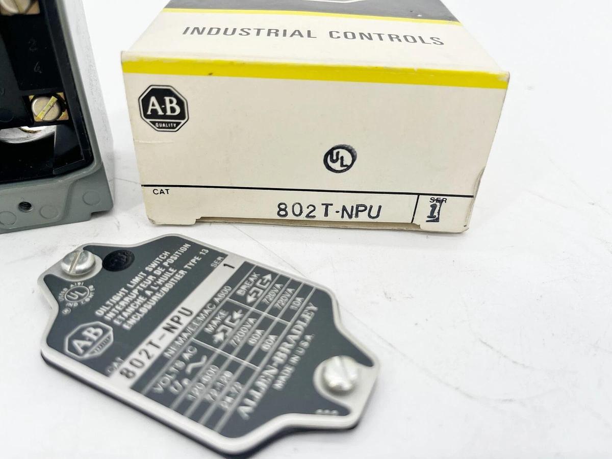 New Allen Bradley 802T-NPU Ser. 1 Oiltight Limit Switch - Old Style Box