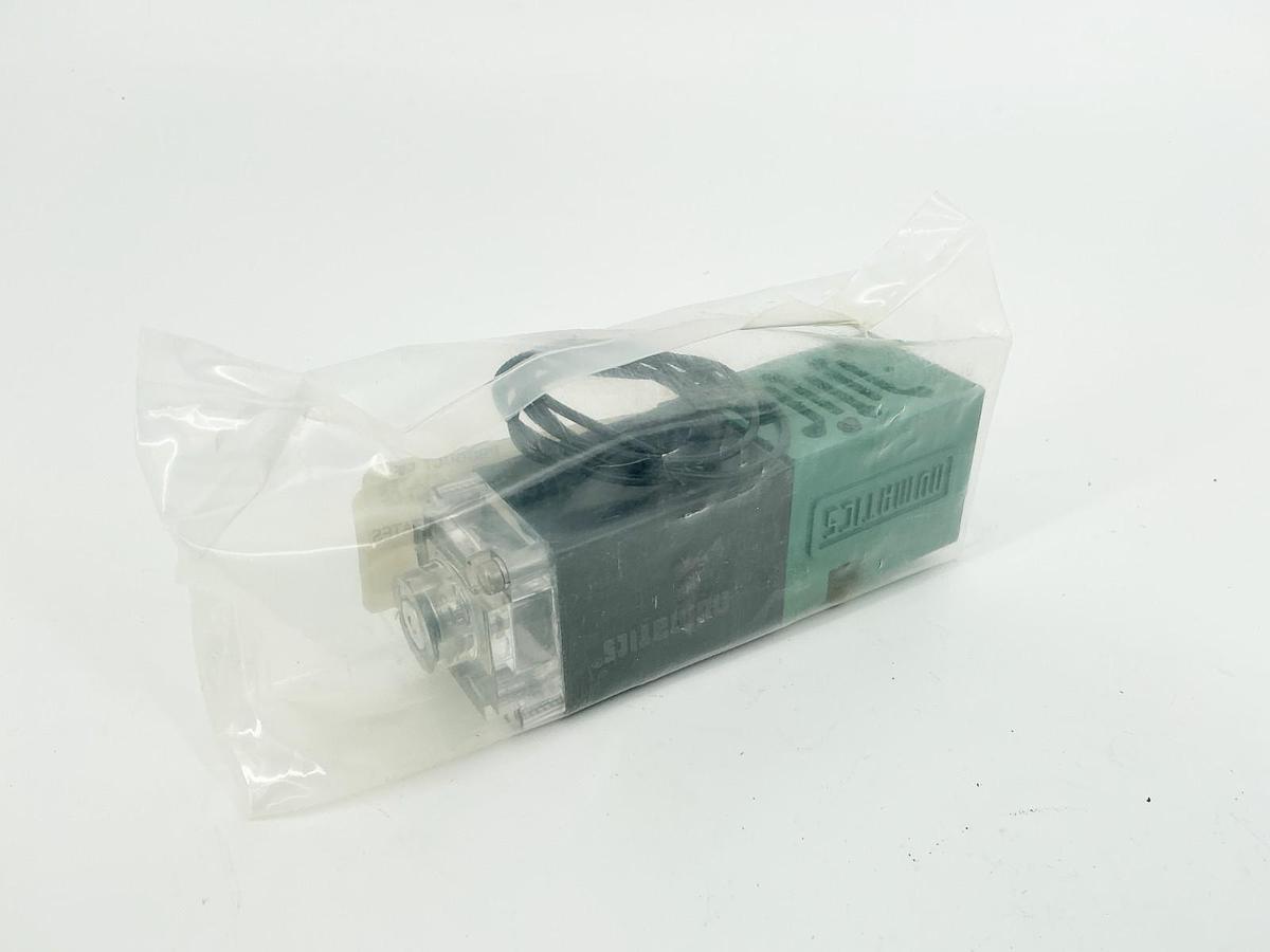New Numatics 11SAD400B000061 Solenoid Valve 150PSIG -10F-115F 24VDC 6.3W