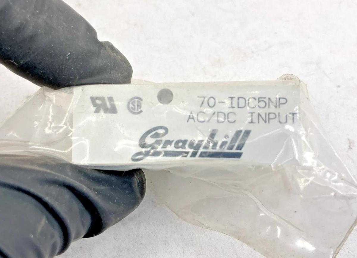 Lot of 2 New Grayhill 70-IDC5NP PLC I/O Module AC/DC Input 5-Pin 32V