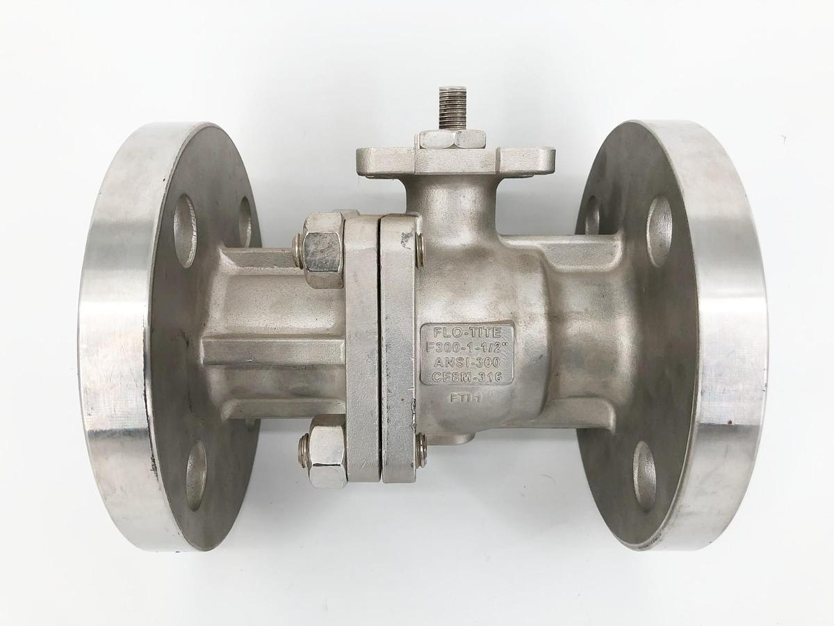 New Flo-Tite F300-1-1/2" Ball Valve ANSI-300 CF8M-316 Stainless - No Box